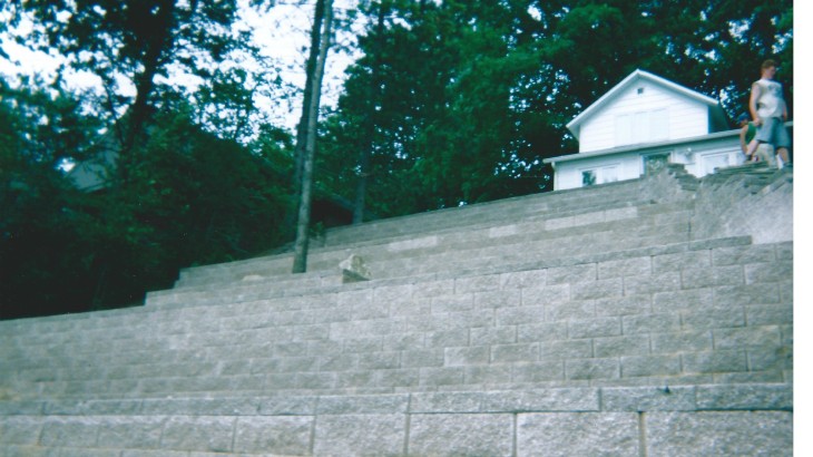 Different levels of brick retaining walls