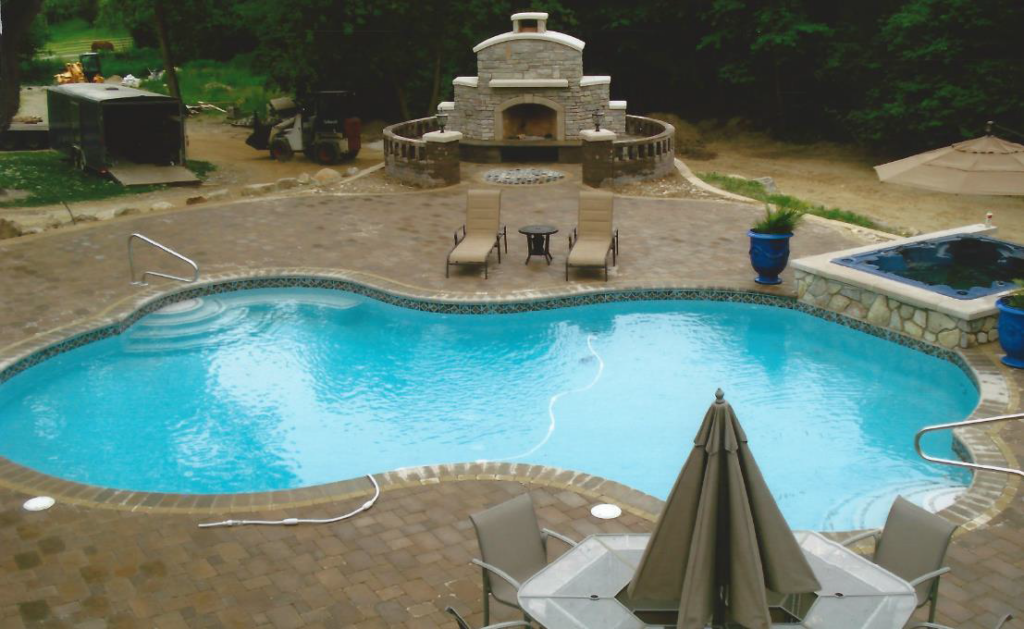 brick swimming pool construction